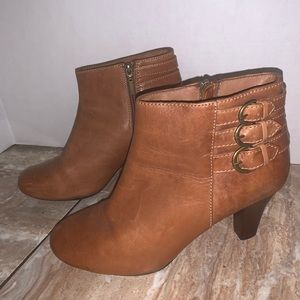 Clark’s Ankle Boots 9.5